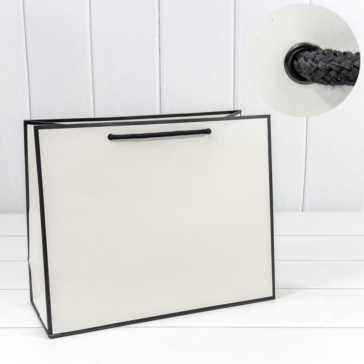 Пакет подарочный "Рамка узкая" Белый/Чёрный 32*26*13 230г 1/20 1/240 Арт: 000201CA