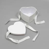 Коробка &quot;Сердце&quot; 11,4*11,4*6 с лентами Белый 1/108 Арт: 720150/1 - Коробка "Сердце" 11,4*11,4*6 с лентами Белый 1/108 Арт: 720150/1