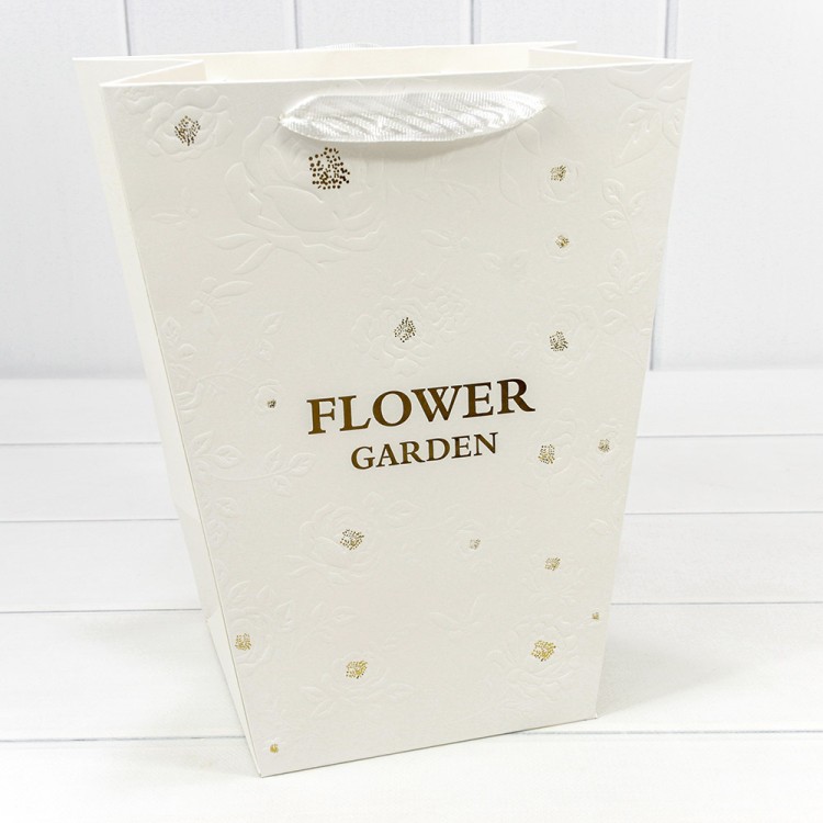 Пакет подарочный "Ваза для цветов" 25*30*16 260г "Flower Garden" Белый 1/10 1/200 Арт: 000233K/4