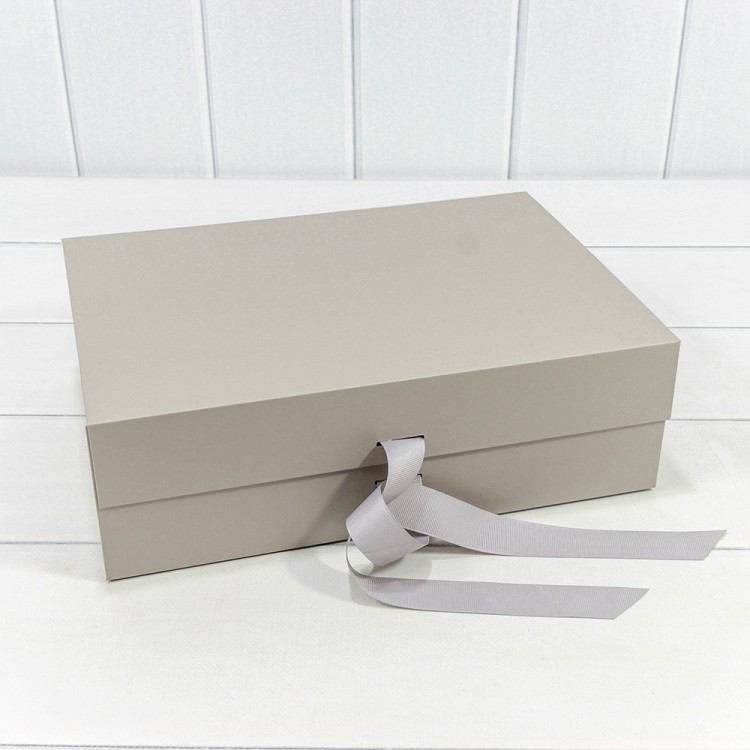 Коробка Прямоугольная 32*23*10 складная на магнитах Серый 1/32 Арт: 721358/1972